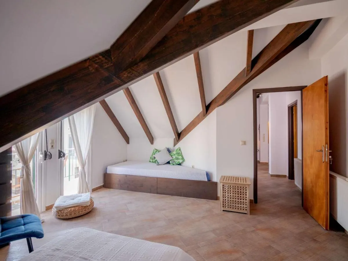 Ten Suns Residence ليكسوري 0*,