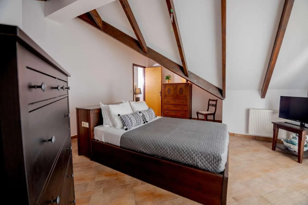شقة Ten Suns Residence ليكسوري اليونان