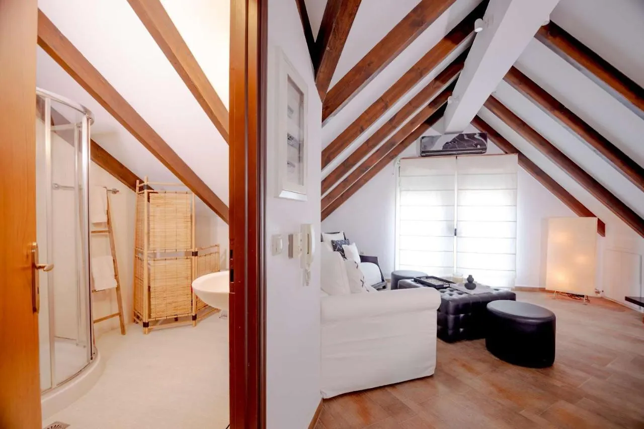 شقة Ten Suns Residence ليكسوري